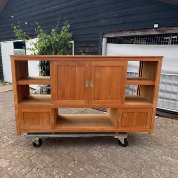 BLACK FRIDAY Room divider van €695 NU €495,- INCL BEZORGING. beschikbaar voor biedingen