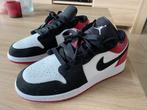 Nike air jordan 1 low zwart/rood maat 39, Kleding | Heren, Ophalen, Overige kleuren, Nieuw, Sneakers