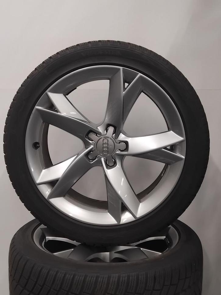 Winterbanden velgen Audi A6 255/40 R19, Auto-onderdelen, Banden en Velgen, Banden en Velgen, Winterbanden, 19 inch, 235 mm, Personenwagen