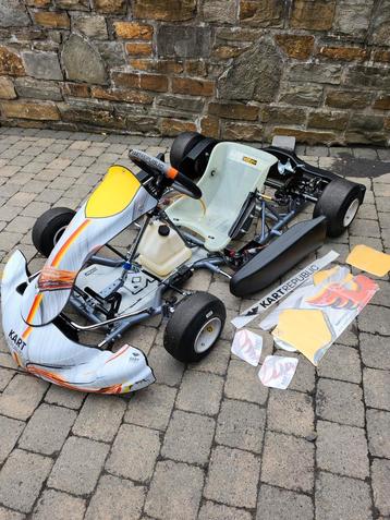 Karting KR kart Republic,  Châssis complet,  cablage,  jante beschikbaar voor biedingen