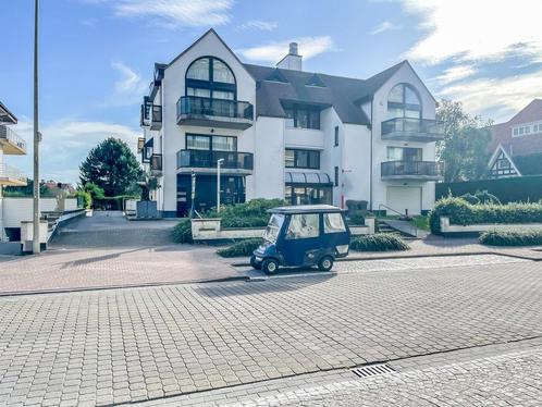 Garage te koop in Het Zoute, Immo, Garages en Parkeerplaatsen