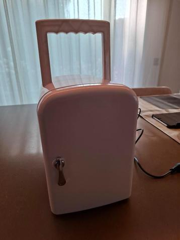 Draagbaar koelkastje voor auto of terras, Enlèvement ou Envoi, Moins de 45 cm, Sans bac à congélation, Comme neuf
