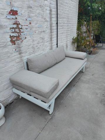 Loungezetel terras  beschikbaar voor biedingen
