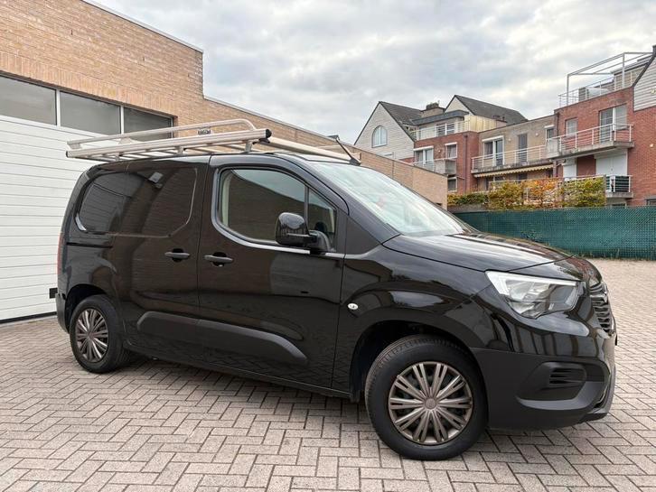 Opel Combo | 12 Maanden Garantie | 94 Dkm | Benzine | 2021 |, Auto's, Bestelwagens en Lichte vracht, Bedrijf, Te koop, ABS, Adaptieve lichten
