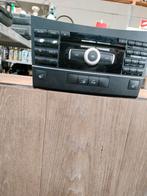 Radio lecteur CD Mercedes A2129003708, Autos : Pièces & Accessoires, Enlèvement ou Envoi