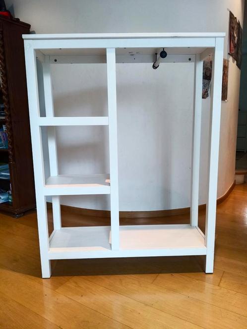 Ikea Hermes 1/3

Entreemeubilair voor kapstokken, Huis en Inrichting, Kasten | Vitrinekasten, Gebruikt, Ophalen