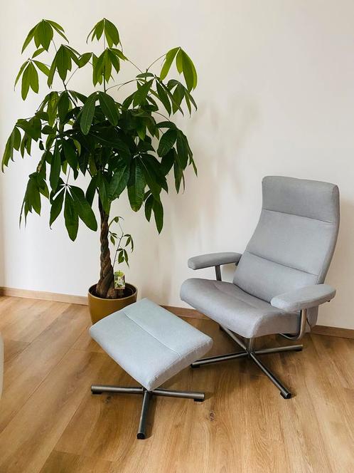 Prachtige Montel relaxfauteuil & hocker in Top Staat!, Huis en Inrichting, Fauteuils, Stof, Ophalen of Verzenden