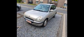 Daihatsu sirion AUTOMAAT, Autos, Argent ou Gris, Achat, Automatique, Particulier