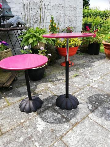 2x in hoogte verstelbare tafels beschikbaar voor biedingen