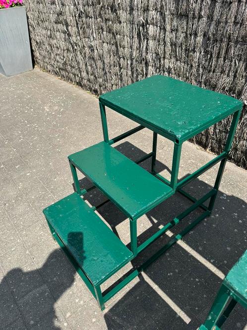 Trap, plantenrek, Tuin en Terras, Bloembakken en Plantenbakken, Gebruikt, Metaal, Binnen, Balkon, Tuin, 60 cm of meer, 60 tot 100 cm
