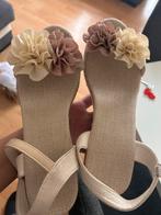 Sandalen met hak, Kleding | Dames, Schoenen, Beige, Dansschoenen, Ophalen of Verzenden, Zo goed als nieuw