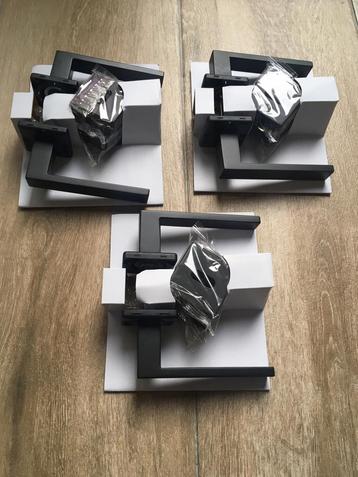 Poignée de porte design noire  beschikbaar voor biedingen