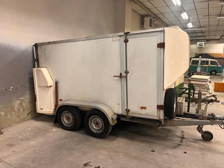 2001 Hapert K tweeassige aanhangwagen met gesloten laadbak, Auto diversen, Aanhangers en Bagagewagens, Gebruikt, Ophalen