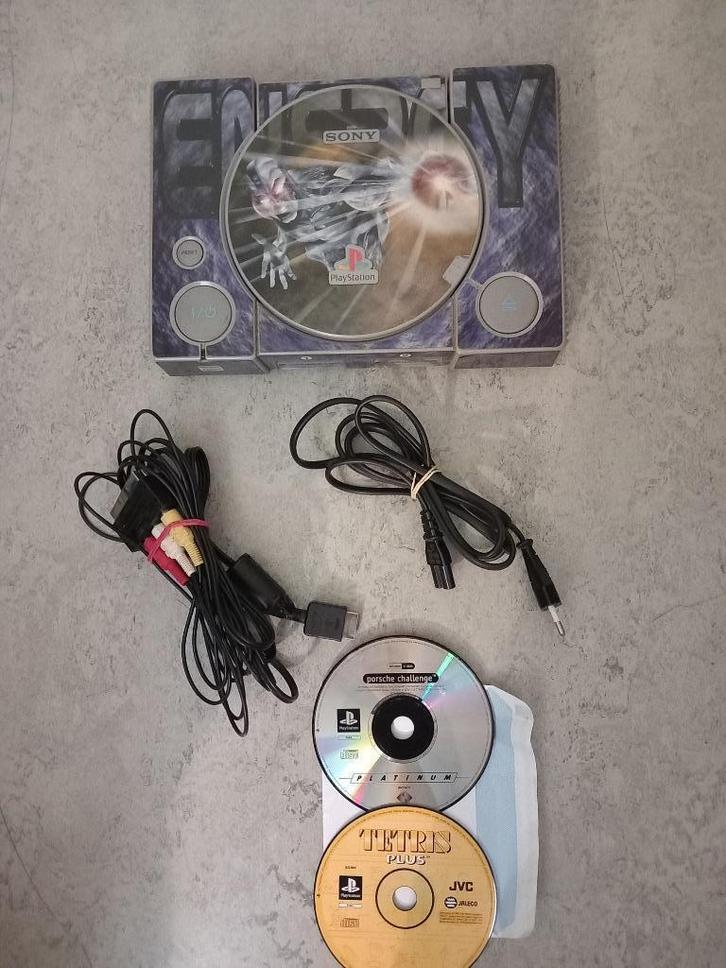 Defecte ps1-console en 2 kabels + 2 games + 1 geheugenkaart, Games en Spelcomputers, Spelcomputers | Sony PlayStation 1, Gebruikt