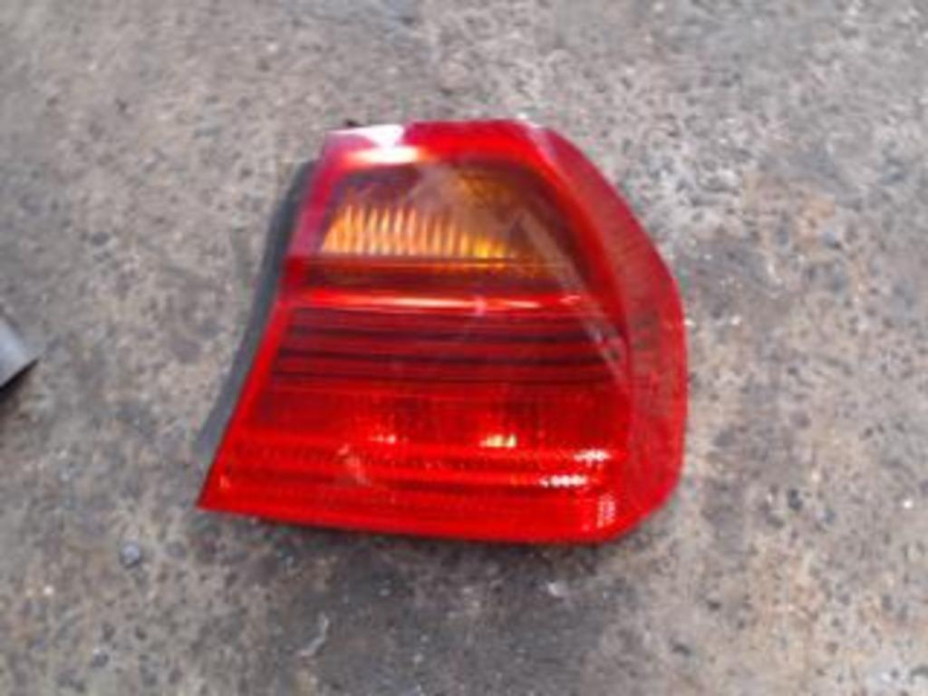 Feu arrière droit BMW E90 2005-2008 LP/14235, Enlèvement ou Envoi, Utilisé, BMW