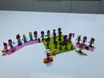 Lego Friends - minifigs met accessoires, Ophalen of Verzenden, Lego