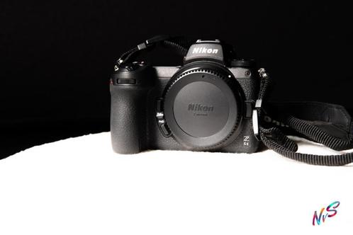 Nikon Z6 ii + poignée grip + 2 batteries + accessoires, Audio, Tv en Foto, Fotocamera's Digitaal, Zo goed als nieuw, Spiegelreflex