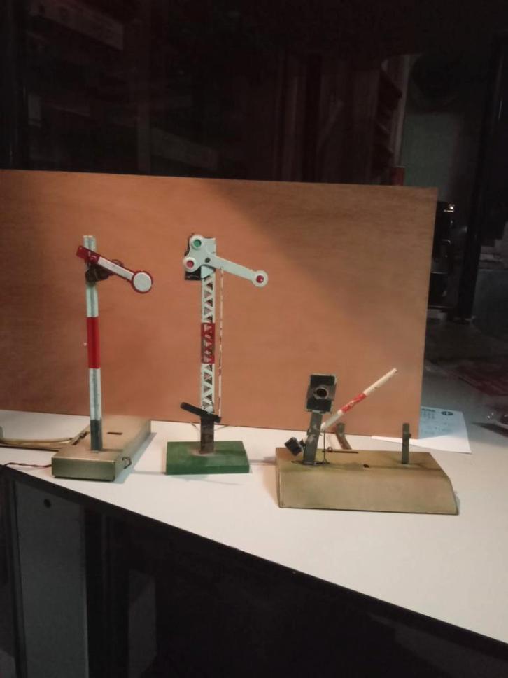 Antique Track 0 & Track 1 — Signal + Passage routier avec, Antiquités & Art, Antiquités | Jouets, Enlèvement ou Envoi