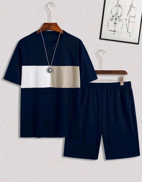 Dm om de andere beschikbare kleuren en verschillende maten t, Kleding | Heren, Heren-kledingpakketten, Nieuw, Ophalen of Verzenden