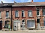 Maison à vendre à Châtelineau, 5 chambres, Immo, Huizen en Appartementen te koop, 232 m², Vrijstaande woning, 5 kamers