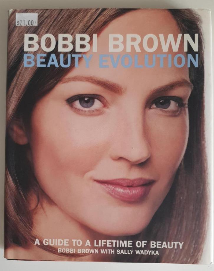 Beauty Revolution - Bobbi Brown, Boeken, Overige Boeken, Zo goed als nieuw, Ophalen
