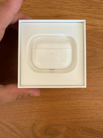 Apple AirPods Pro 2e generatie | Zo goed als nieuw beschikbaar voor biedingen