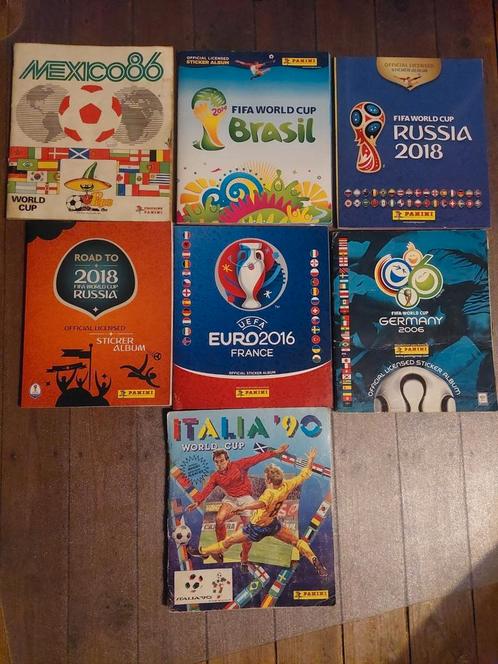 Set van Panini Euro- en WK-albums, Verzamelen, Sportartikelen en Voetbal, Zo goed als nieuw, Ophalen of Verzenden