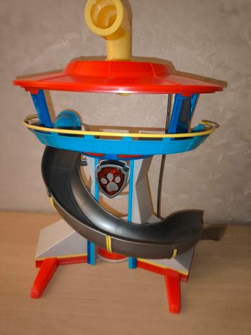 Paw patrol uitkijktoren beschikbaar voor biedingen