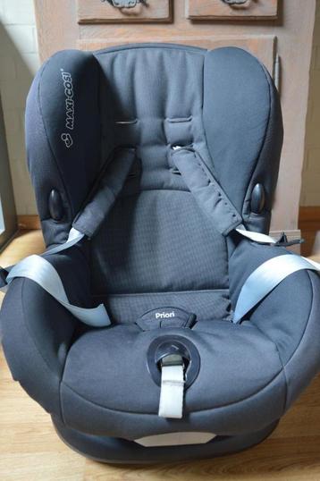 Maxi Cosy Priori, Ceinture de sécurité, Mode veille, Comme neuf, Enlèvement