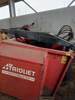 Voederverdeelbak trioliet, Plusieurs animaux