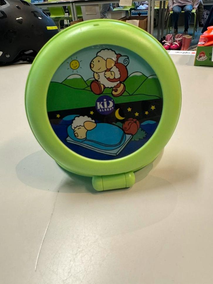 Kid Sleep - reiswekker voor kinderen, Kinderen en Baby's, Kinderkamer | Inrichting en Decoratie, Gebruikt, Klok, Ophalen