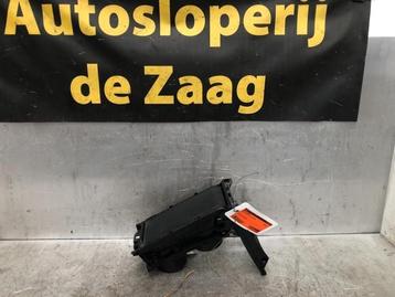 Bekerhouder van een Volvo S40/V40 beschikbaar voor biedingen