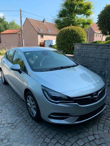 Opel Astra 2020, Argent ou Gris, Achat, Euro 6, Carnet d'entretien