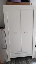 Complete baby kamer. Kast, commode en ledikant, Ophalen, Commode