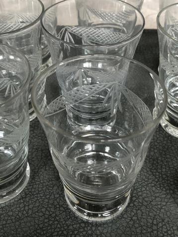 Likeur/porto/hapjes glaasjes geslepen beschikbaar voor biedingen