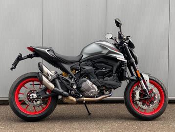 Ducati Monster 937+ / Quickshifter / LED / 2022 - 2700 km beschikbaar voor biedingen