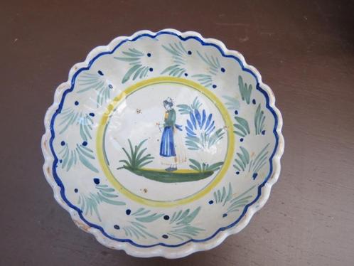 Henriot Quimper oude bowl wandschaal, Antiek en Kunst, Antiek | Keramiek en Aardewerk, Ophalen of Verzenden