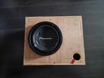Pioneer subwoofer beschikbaar voor biedingen
