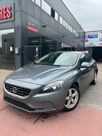 VOLVO V40 | D2 2.0 EURO6B | CLIM | NAV | 12 MOIS GARANTIE, Auto's, Voorwielaandrijving, USB, Stof, 4 cilinders