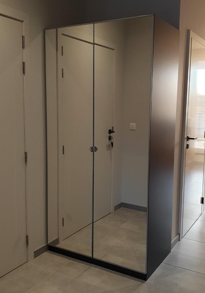 KLEERKAST TE KOOP PAX IKEA donkergrijs, Huis en Inrichting, Kasten | Kleerkasten, Zo goed als nieuw, Met lade(s), Met deur(en)