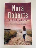 Nora Roberts, Publiek geheim, Ophalen of Verzenden, Gelezen
