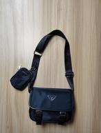 Prada tas nieuw, Handtassen en Accessoires, Tassen | Schoudertassen, Ophalen of Verzenden, Zo goed als nieuw