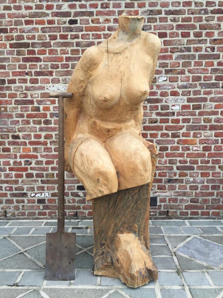 vrouwen torso houten beeld, Huis en Inrichting, Woonaccessoires | Zuilen en Pilaren, Zo goed als nieuw, Ophalen