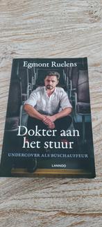 Boek over undercover buschauffeur, Ophalen of Verzenden, Zo goed als nieuw