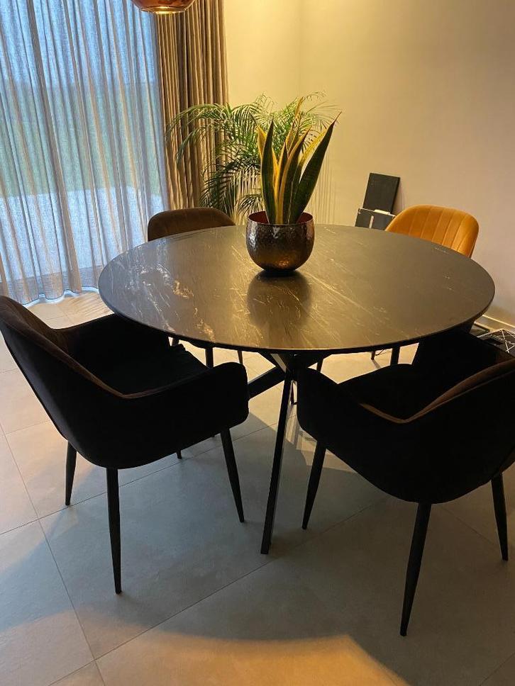 Eettafel + 4 Stoelen, Huis en Inrichting, Tafels | Eettafels, Zo goed als nieuw, 100 tot 150 cm, 100 tot 150 cm, Vier personen