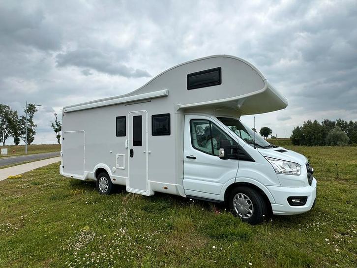 Roller Team 290 M — Nieuwstaat — 20.000 km — enorme garage, Caravans en Kamperen, Mobilhomes, tot en met 5, Alkoof, Overige merken