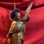 Ange en bronze doré de style néo-gothique 19e siècle, Enlèvement