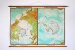carte scolaire avec les pôles Nord et Sud, Enlèvement, Géographie