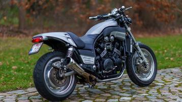 Yamaha Vmax beschikbaar voor biedingen