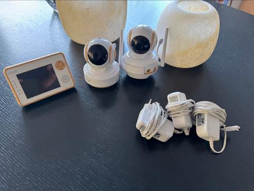 LUVION Essential babyfoon set met 2 camera’s wit/houtkleur, Kinderen en Baby's, Babyfoons, Zo goed als nieuw, Camera, Ophalen of Verzenden